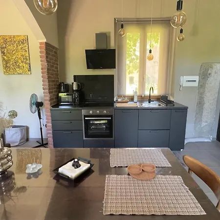 Curt Da Beta - Con Giardino, In Corte Del Xviii Secolo Malnate