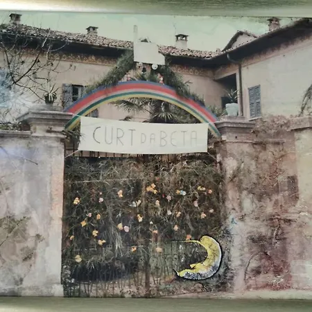 Curt Da Beta - Con Giardino, In Corte Del Xviii Secolo Malnate